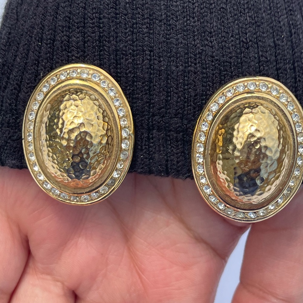 VTG Christian Dior Hammered Gold Clip Earrings